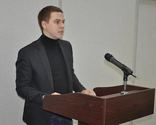 Максим Бурлачко