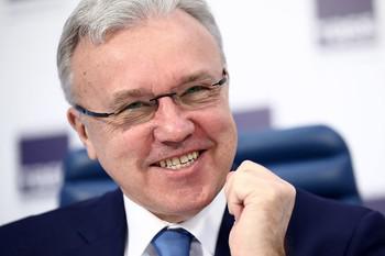 Александр Усс