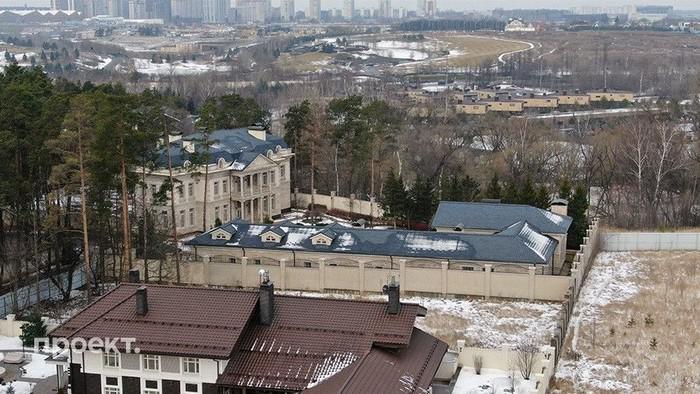 Compromat.Ru: 65880