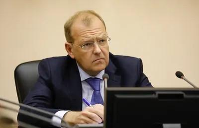 Анатолий Тихонов