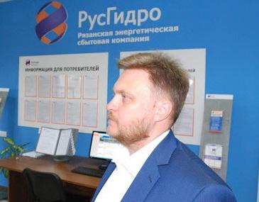 Виктор Хмарин