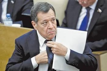 Андрей Макаров