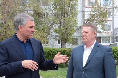 Вячеслав Володин и Николай Панков (справа)