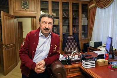 Владимир Мау